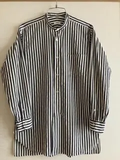 コモリ COMOLI ストライプシャツ ホワイト✖︎ネイビー　希少サイズ1 コモリ COMOLI ストライプシャツ ホワイト✖︎ネイビー 希少サイズ1