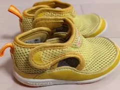 new balance ベビーサンダル/シューズ イエロー 14cm