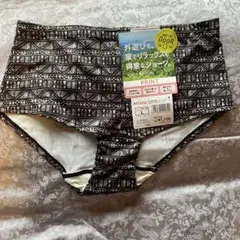 スポーツショーツ