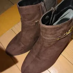 ブラウン スエードブーツ サイドファスナー