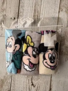 ディズニー　ミッキーフレンズ　ハンドタオル　3枚セット　新品未開封品