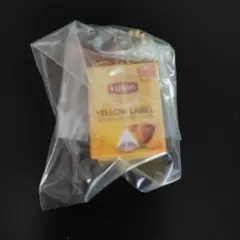 新品　リプトン　ミニチュアチャーム&グミ　イエローラベル