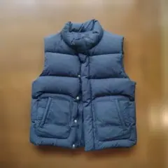 ダウンベスト