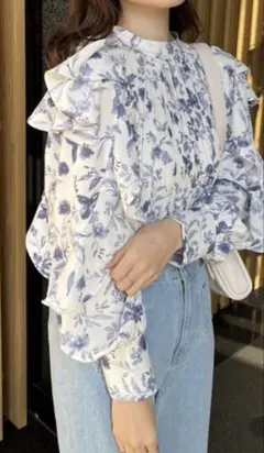 NICE CLAUP 花柄　ブラウス　フリーサイズ