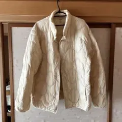 ユニクロダウンジャケット婦人用　￼薄手XL ￼