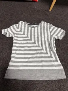 コムサフィユ　 130 グレー ストライプ Tシャツのサムネイル