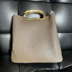 Item thumbnail for item 92cecf80-894f-42b7-82dd-2a741c85bf62