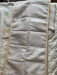 シモンズ センターベッドパッド