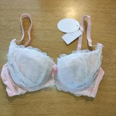 ナルエー ブラジャー E70 ピンク レース フリルのサムネイル