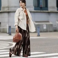 BROWN MIRROR PANTS neam