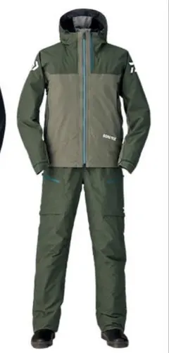 Daiwa GORE-TEX フィッシングスーツ 上下セット ダイワ ゴアテックス（フィッシングスーツ（上下セット
