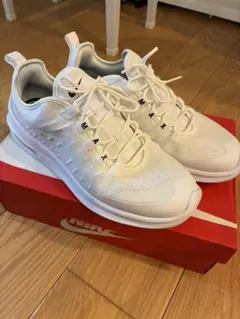 NIKE WMNS AIR MAX AXIS 27.5cm ホワイト