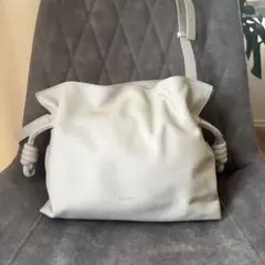 Item thumbnail for item b744bc8b-60e4-499f-97a4-dcfc2b9ffb39