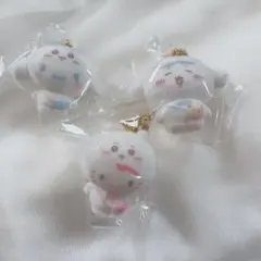 ちいかわサンリオ　シークレットフロッキーマスコットチャーム　3点セット