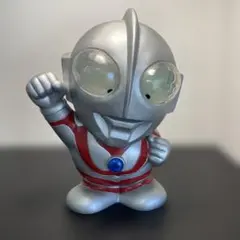 ウルトラマン貯金箱