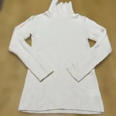 ウールタートルネック