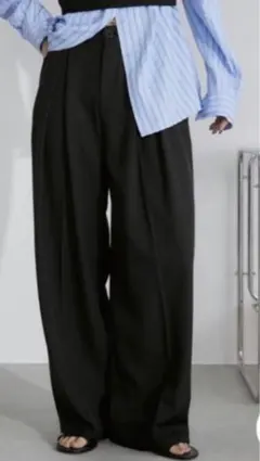 Item thumbnail for item 7739faf4-4d01-41bd-abd5-df1810a72047