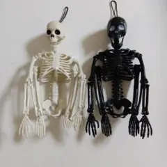 ガイコツ 骨 可動式 ハロウィン フィギュア 白、黒2体セット