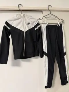 Nike ジャージセット ブラック/ホワイト　140
