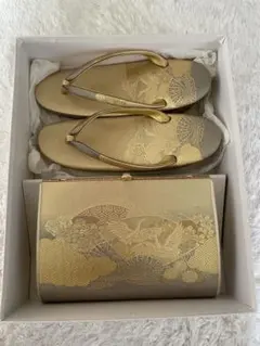 草履とクラッチバッグのセット（金色）