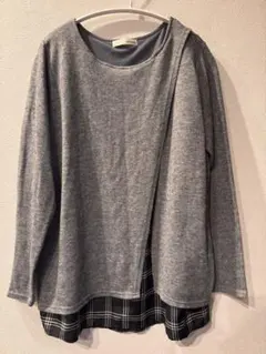 シューラルー トップス