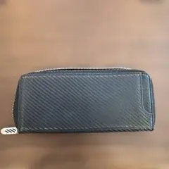 ノイインテレッセ ハニーセル長財布 ブラック✕レッド
