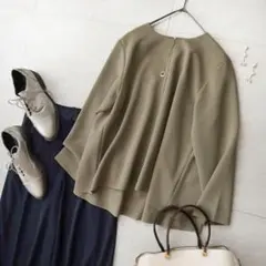 冬色ピスタチオカーキおしゃれイエナジョーゼット調センターラインフレアブラウス長袖