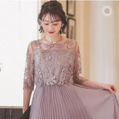 kana パーティードレス　花柄刺繍　プリーツ　　結婚式　お呼ばれ　オケージョン