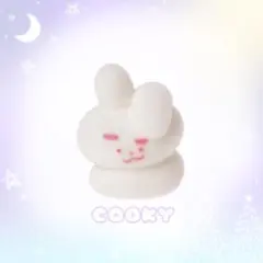 BT21 雪だるま ランダム フィギュア　SnowMan COOKY