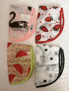 お食事エプロン 4枚セット スタイ 防水 ベビー 赤ちゃん