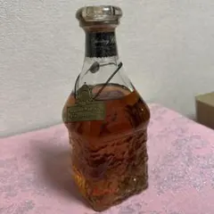 【未開栓】サントリーエクセレンス ⭐︎80周年記念ボトル⭐︎ 750ml 楽天市場】サントリーエクセレンス 80周年デキャンタボトルSUNTORY