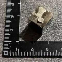 天然石　パイライト　キューブ　原石