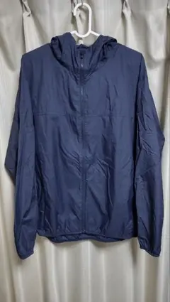 UNIQLO ポケッタブルパーカー ネイビー M