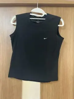 ノースリーブ レディース