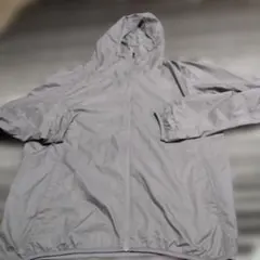 UNIQLO フード付きナイロンジャケット グレー