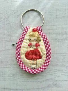 ✳︎ハンドメイド✳︎マーガレット＆ソフィー　キーケース　A