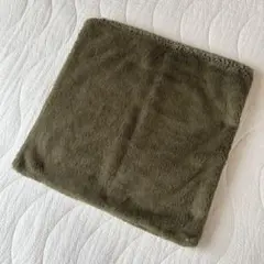 無印良品　クッションカバーのサムネイル