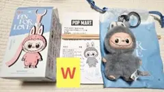 【匿名配送】PINFORLOVE ラブブ アルファベットぬいぐるみペンダント W