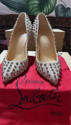 Christian Louboutin スタッズ パンプス 39.5のサムネイル