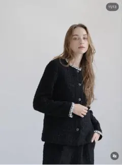 CARLA ツイード ノーカラージャケット ブラック 完売 - メルカリ