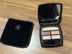 CHANEL レ ベージュ パレット ルガール ウォーム アイシャドウパレットのサムネイル