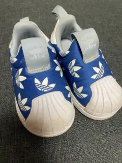 adidas 青 スニーカー 花柄　スリッポンシューズ　12cm