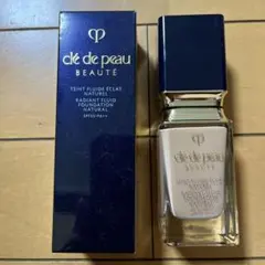 クレ・ド・ポーボーテ　タンフリュイドエクラ　ナチュレル　オークル40