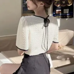 シーイン　Dazy Mサイズ ホワイト パイピング　バックリボン　Tシャツ　M