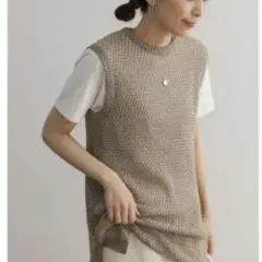 アーバンリサーチ ドアーズ　透かし編みノースリーブニットベスト　MOCHA