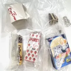 【新品】アポロ コーヒービート 明治シャカシャカチャーム 食品 お菓子 ガチャ