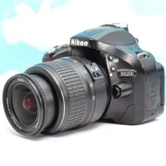 衝撃 これが最高級品！ D300 2300回 35-70mmズ-ム付き - メルカリ