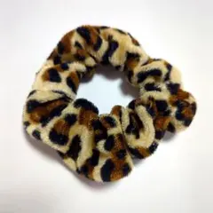 【フォロー割5%オフ‼️新品！】シュシュ　ヒョウ柄　茶色　ヘアゴム　ギャル