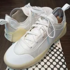 アディダス ステラマッカートニー トレイノ 白 24.5センチ