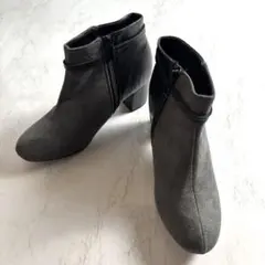 ショートブーツ 23cm相当 ブラック グレー サイドジップ 太ヒール